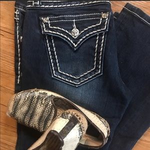Miss Me jeans, only used once. Boot cut 👖